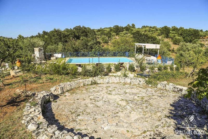 Trulli Del Bosco Acomodação com café da manhã Alberobello Exterior foto